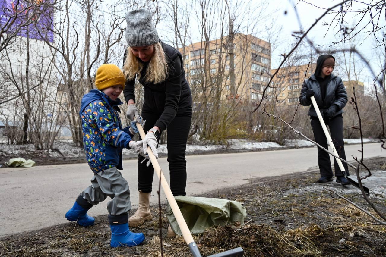 В Мурманске из-за непогоды перенесли общегородской субботник